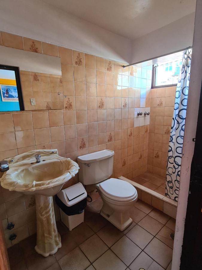 Big Mountain Hostel Уарас Екстериор снимка