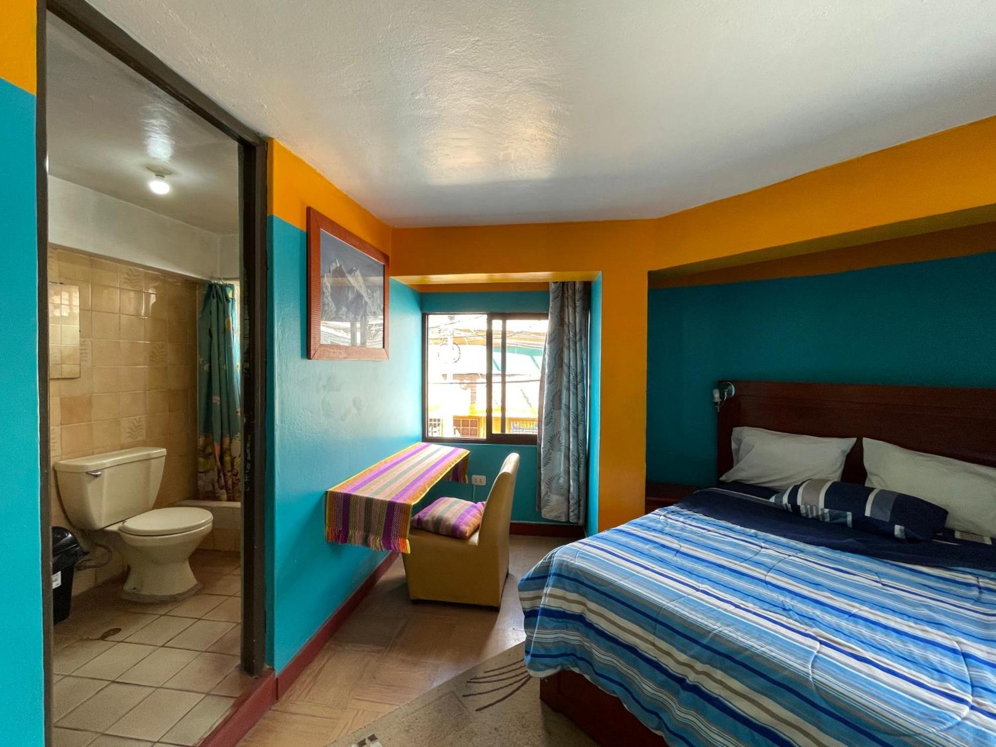 Big Mountain Hostel Уарас Екстериор снимка